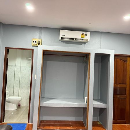 P'Un House Hotel Ko Tao Bagian luar foto