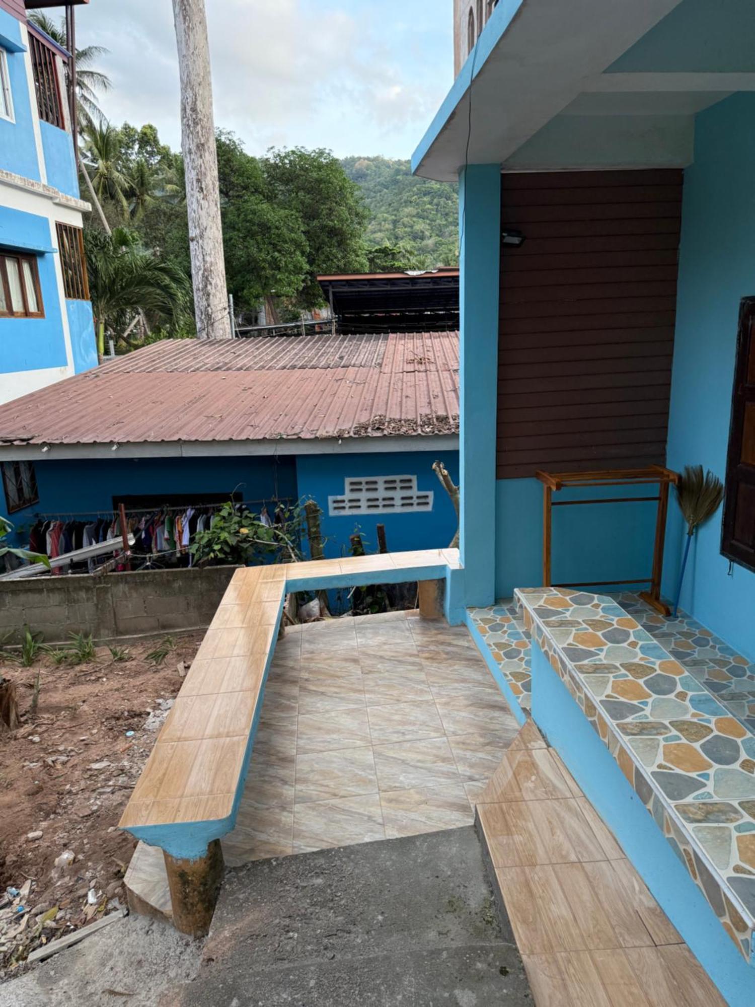 P'Un House Hotel Ko Tao Bagian luar foto