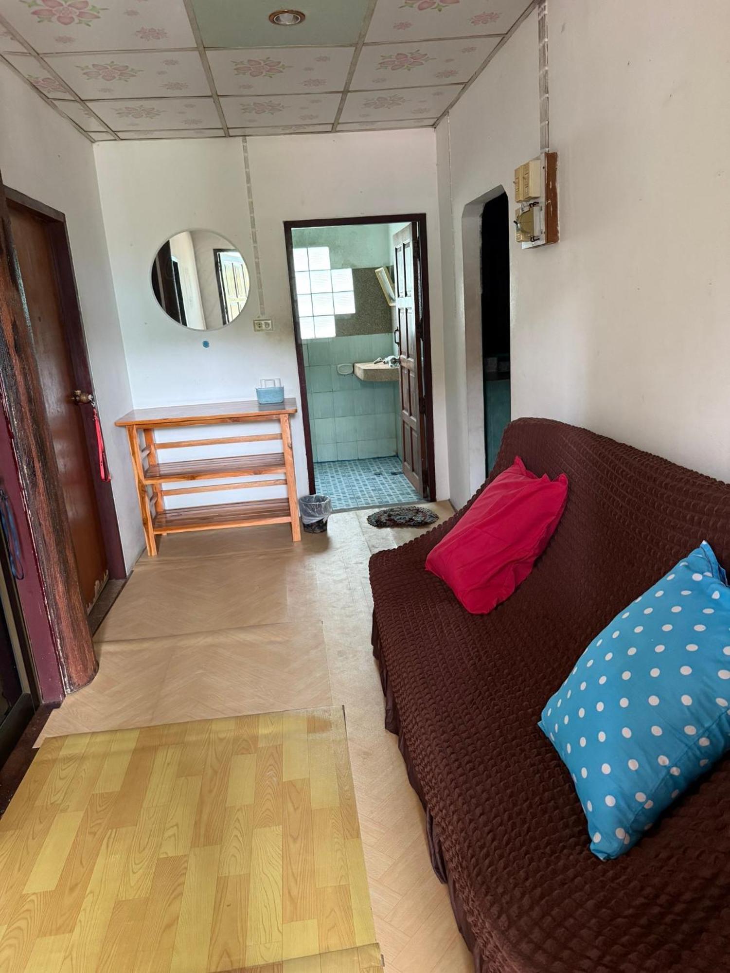 P'Un House Hotel Ko Tao Bagian luar foto