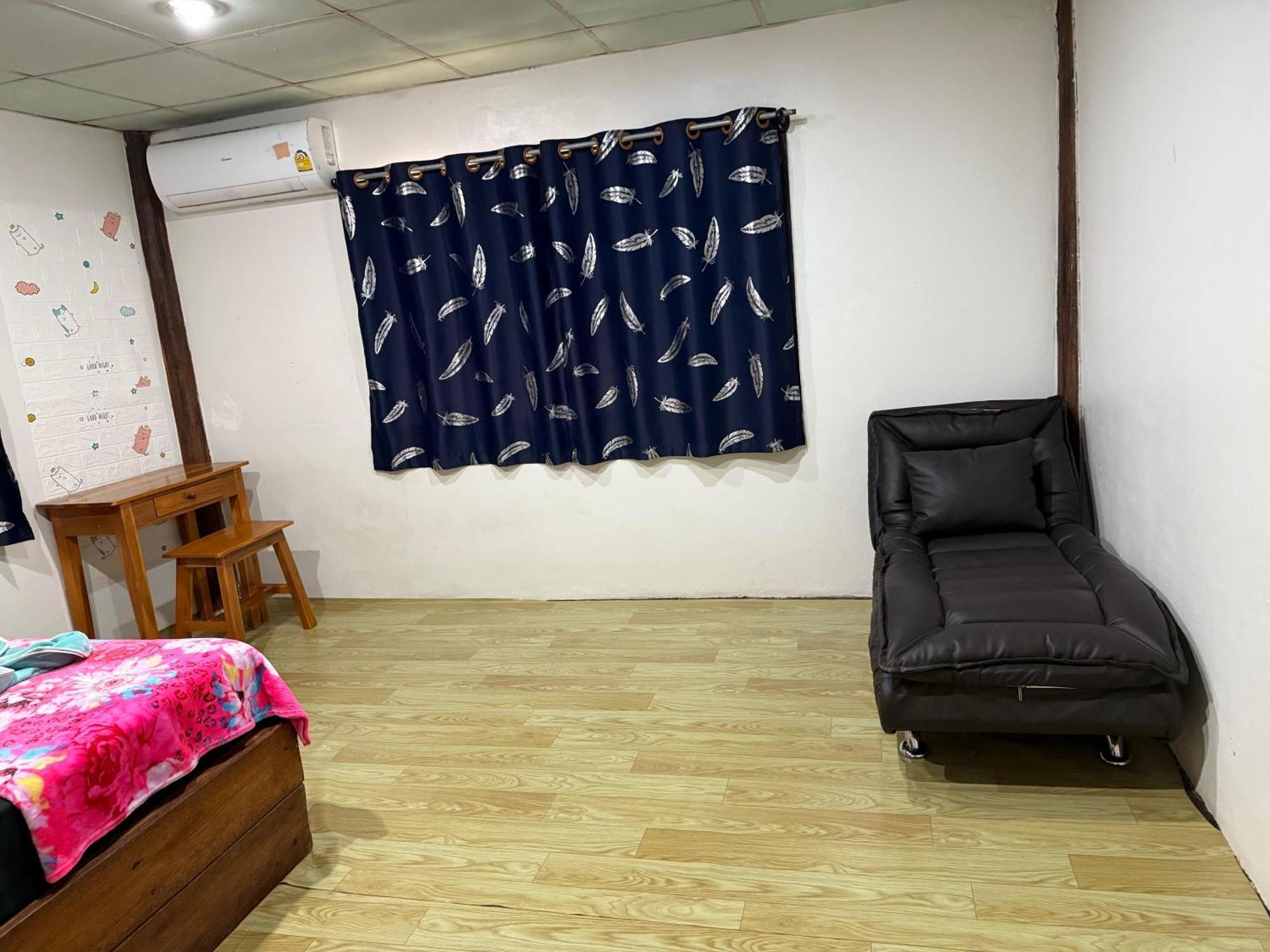 P'Un House Hotel Ko Tao Bagian luar foto